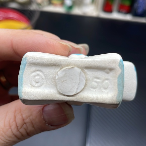 Vintage wagon and star Salt And Pepper Shakers - Picture 11 of 11